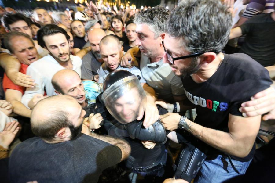 Protesty w Gruzji