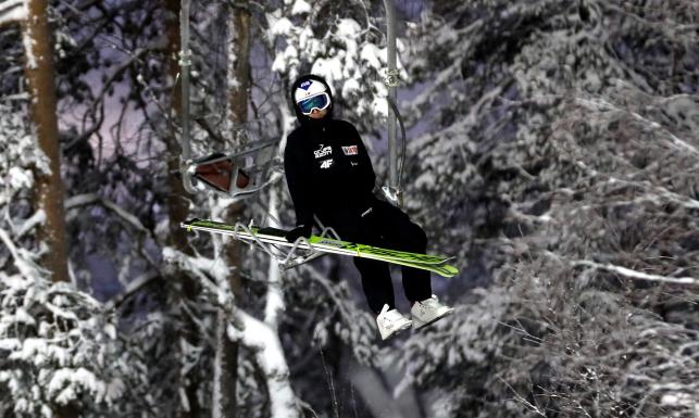 PŚ w skokach: Konkurs Kuusamo odwołany. Wiatr pokrzyżował plany