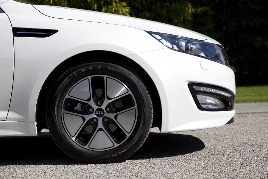 Kia optima hybrid