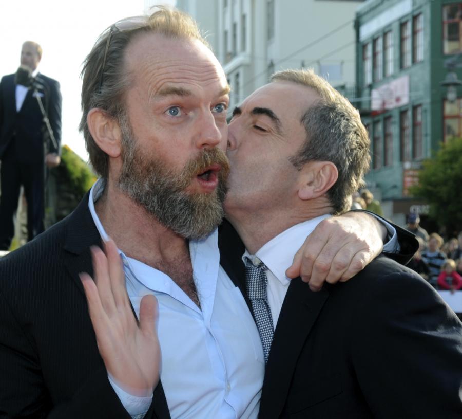 Hugo Weaving i James Nesbitt na uroczystej premierze filmu "Hobbit: Niezwykła podróż 3D"