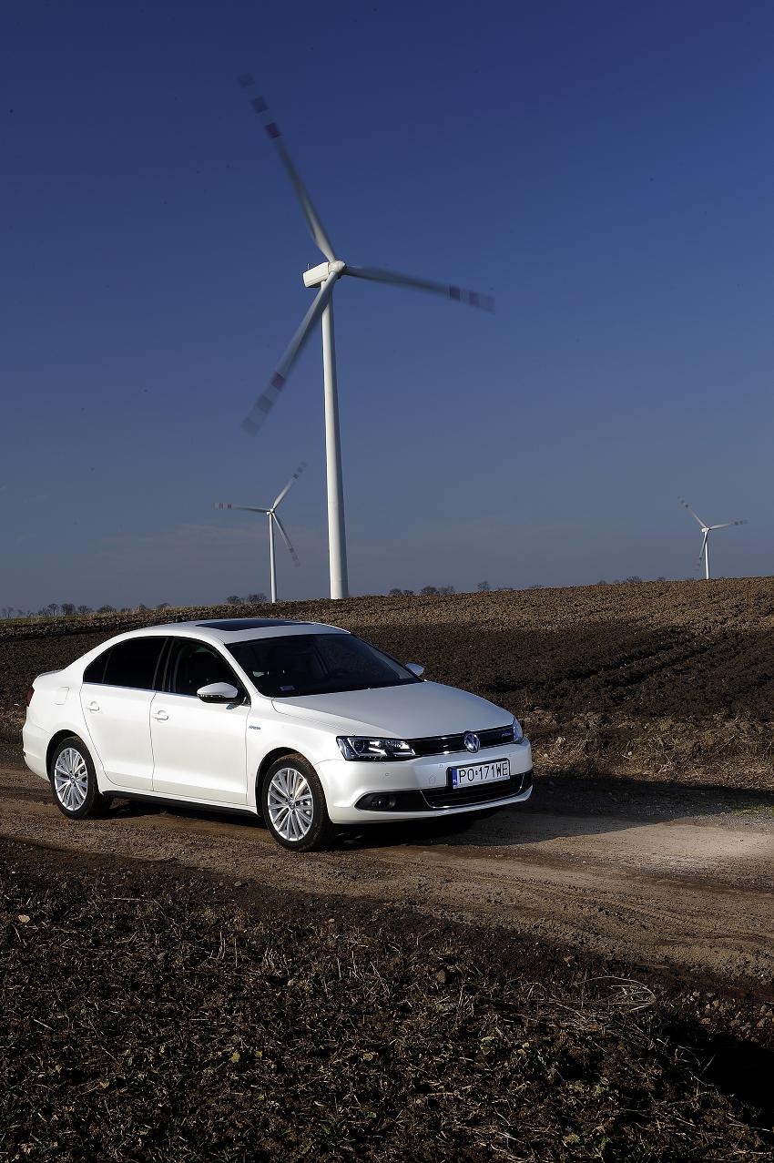 Volkswagen jetta hybrid