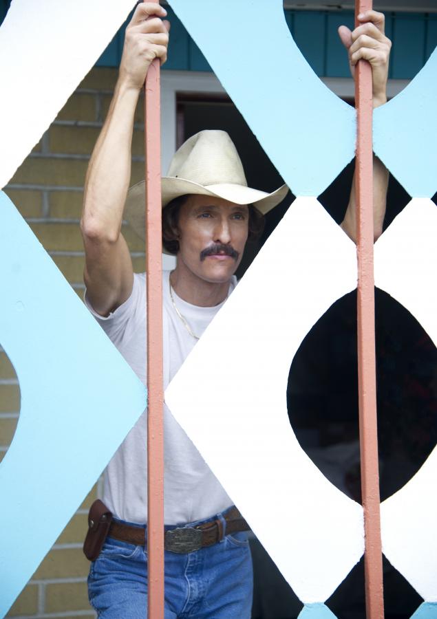 Matthew McConaughey w filmie "Witaj w klubie"