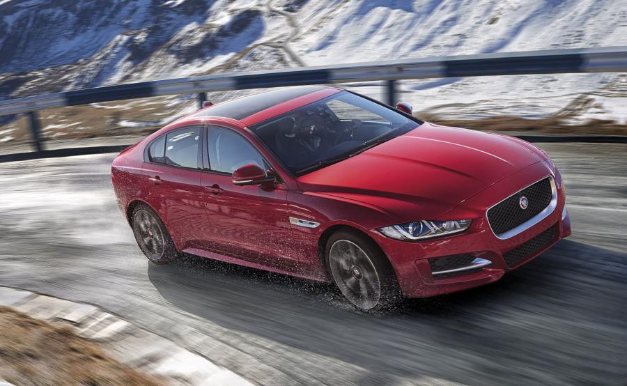 Jaguar XE