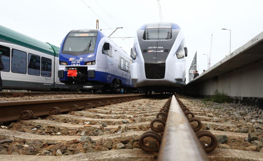 POCIĄG DART Z BYDGOSKIEJ FIRMY PESA