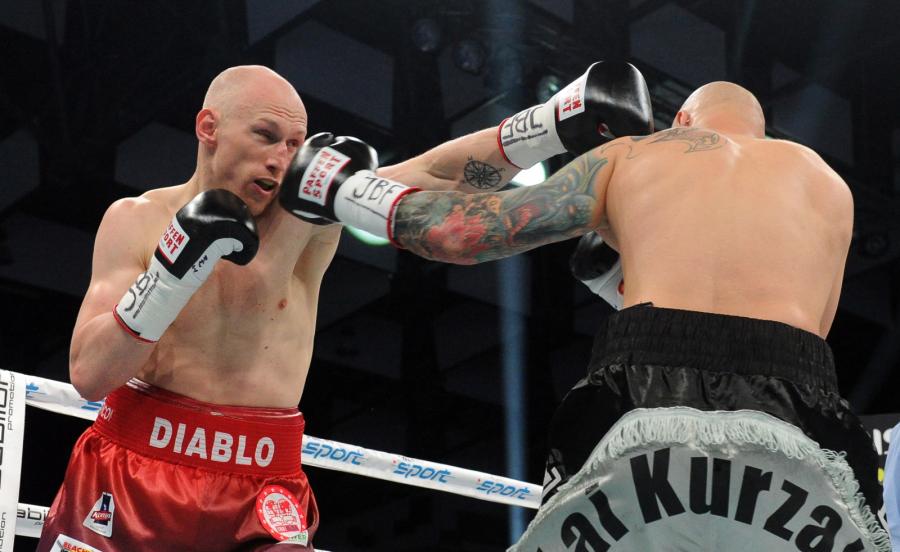 "Diablo" Włodarczyk wygrał przez nokaut. Polak zdobył pas IBF Intercontinental