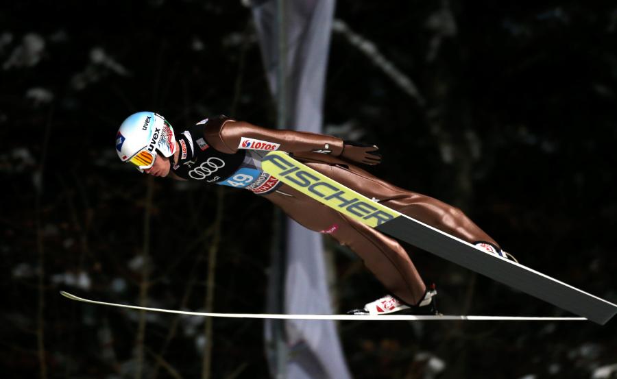 Król Kamil Stoch! W jego kolekcji brakuje już tylko jednego trofeum